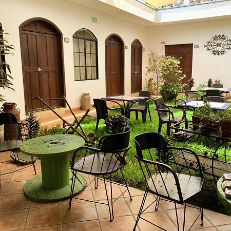 Hostal Las Puertas Santa Ana Exterior photo